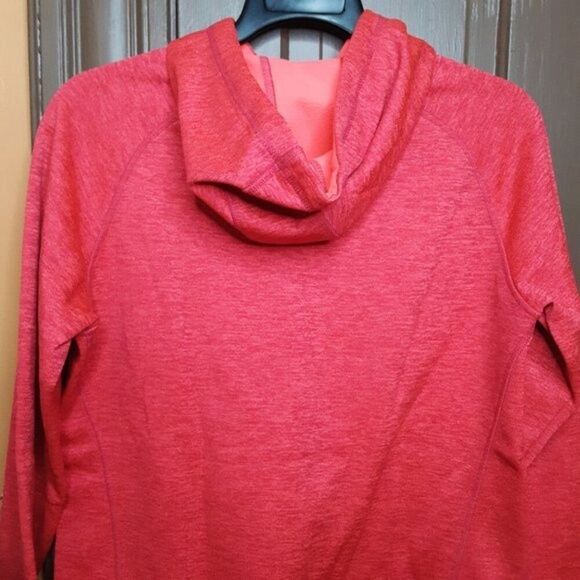 Adidas Women's Large Red Climawarm Pullover size L - Picture 11 of 12